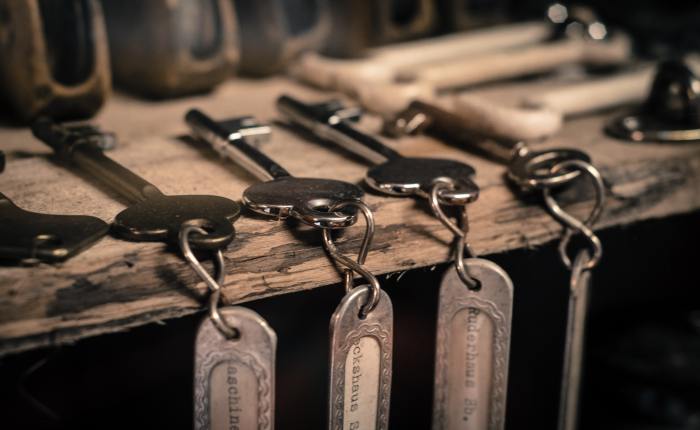 How to Clear Redis Cache Keys In Code for Sitecore Commerce Entities